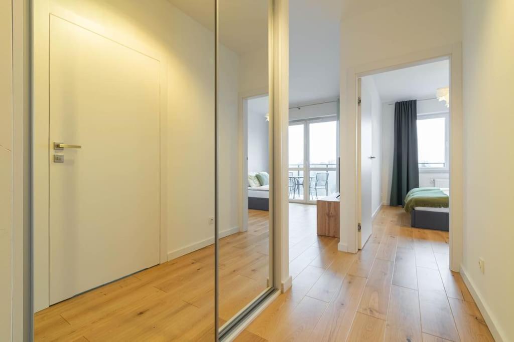 Olive Tree - Klimatyzacja - Air Conditioning-self-check-in Apartment *